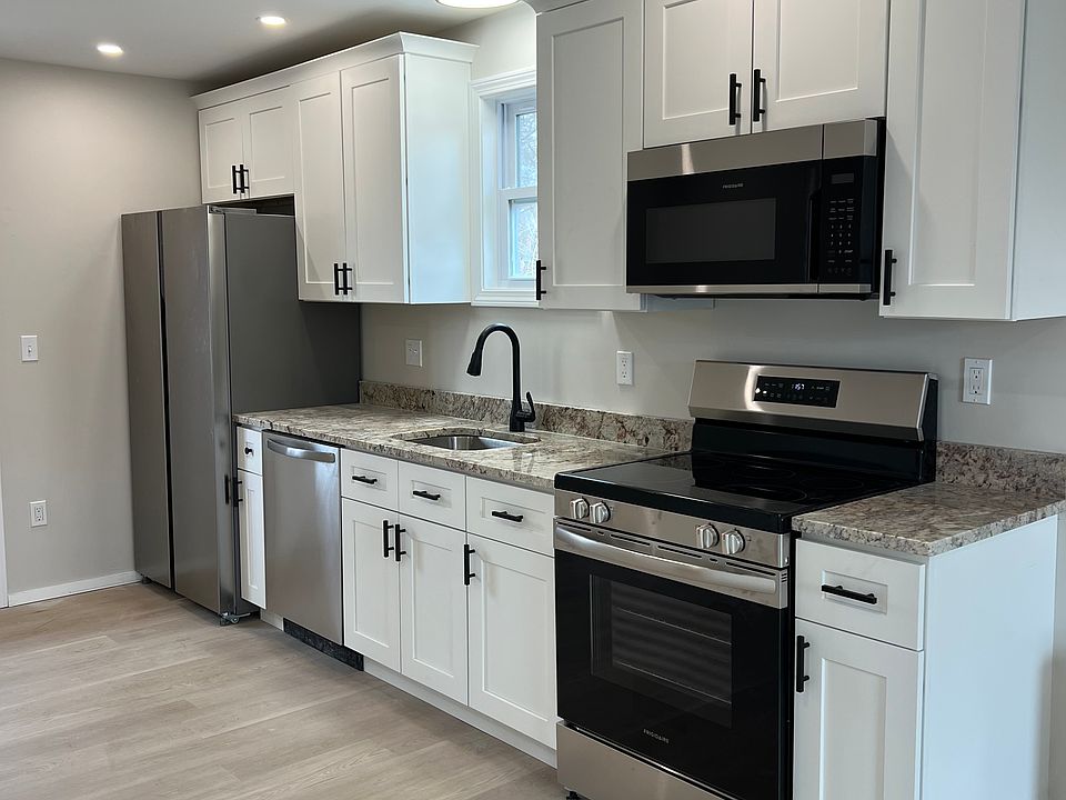Brand new kitchen Brand new appliances