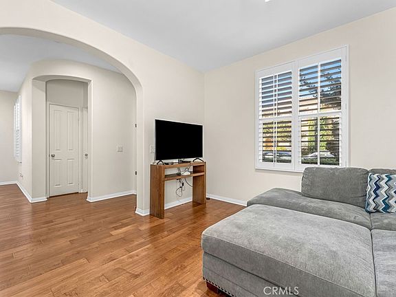 4th image of 46 Herringbone