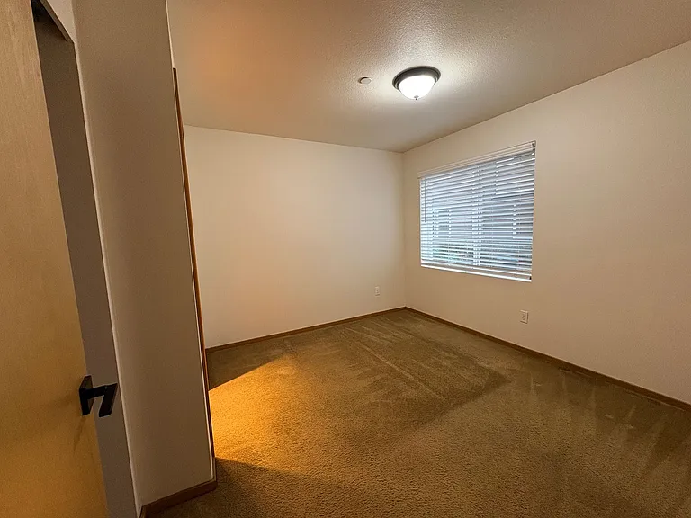 Centerwood Apartments — Photo 21