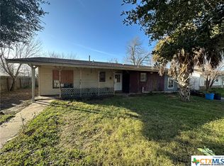 3509 Woodlawn St, Victoria, TX 77901