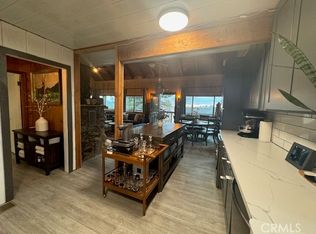 701 Arth Dr, Crestline, CA 92325