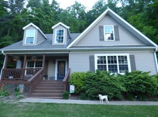 312 Greenbrier Dr, Cullowhee, NC 28723