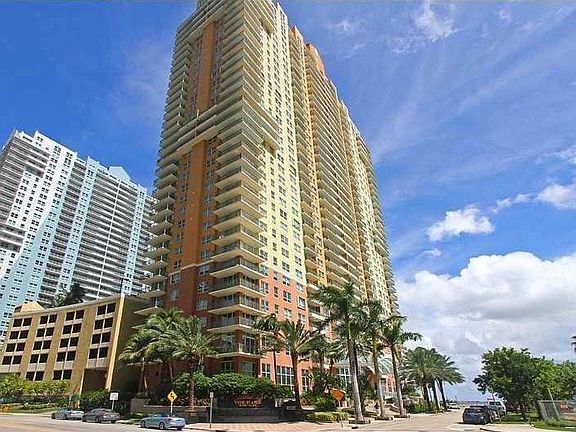 2nd image of 1155 Brickell Bay Dr APT 907