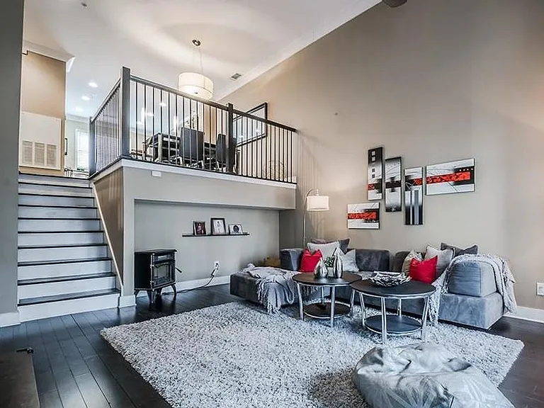 255 Southerland Ter NE #104 — Photo 3
