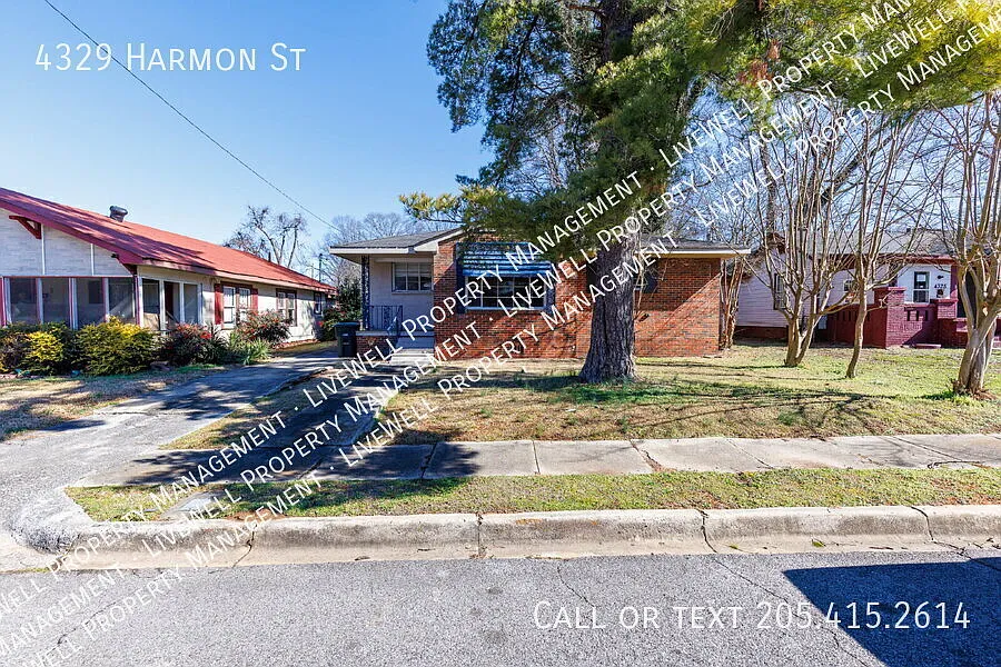 3 BR home in Tarrant — Photo 2