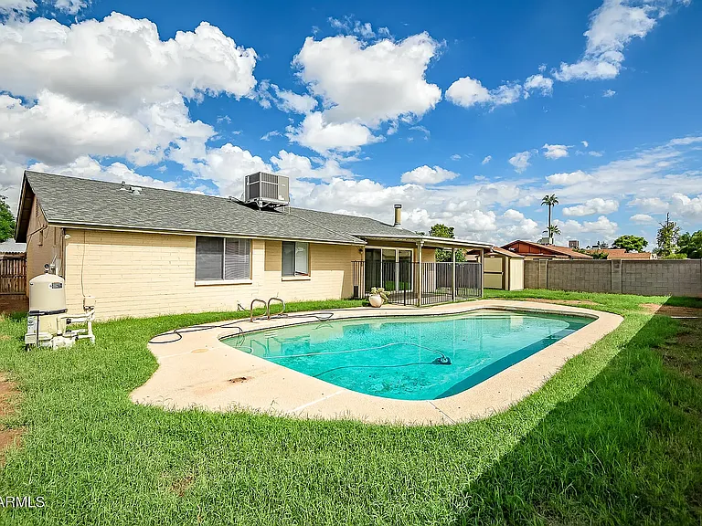 5601 W Carol Ave — Photo 19