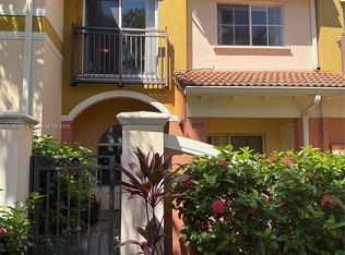 1209 Santa Catalina Ln, Pompano Beach, FL 33068