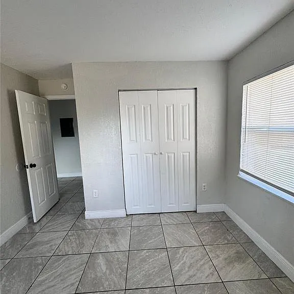 1112 Martin St #C — Photo 8
