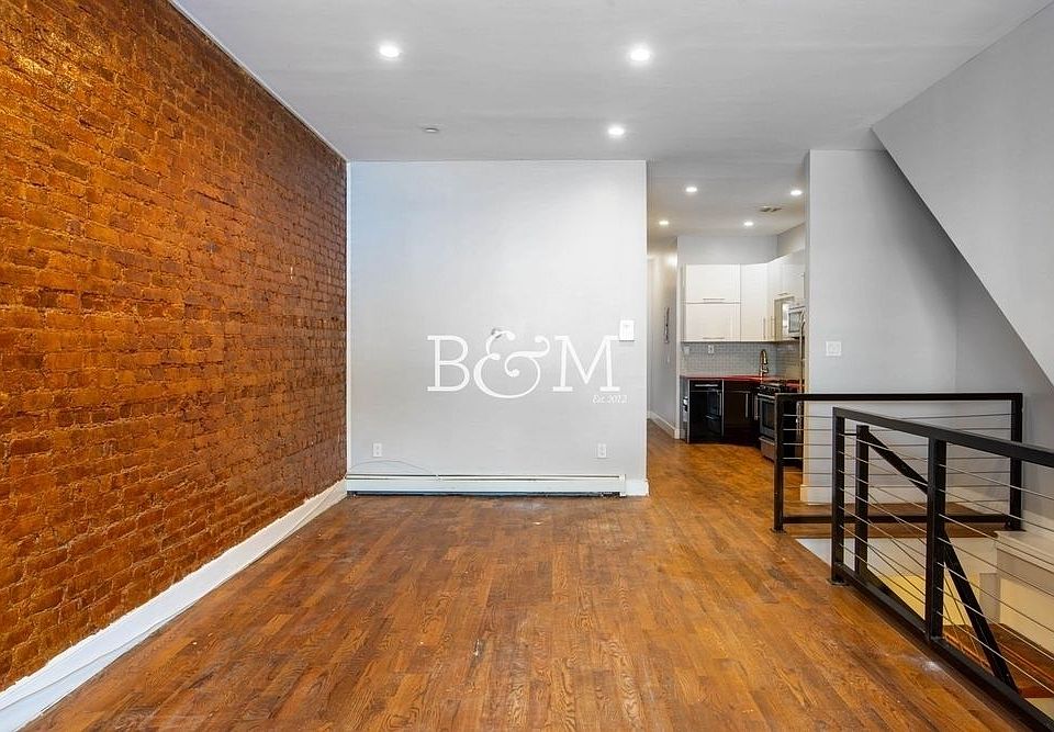 1st image of 818 Macdonough St #1
