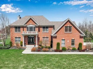 9110 Beech Meadow Ct, Clarence Center, NY 14032