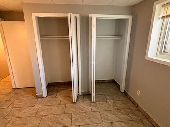 2nd image of 3948 Winona Way Unit E