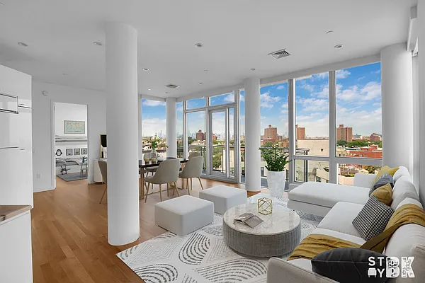 Rented by StayBK LLC | media 21