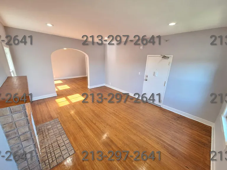 163 Bimini Pl #E — Photo 2