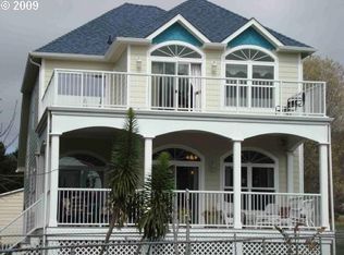 15673 Goshen Ln, Brookings, OR