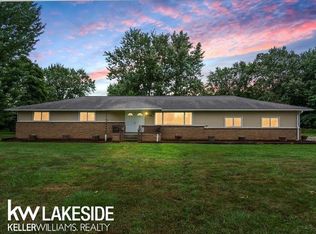 17550 Bordman Rd, Armada, MI 48005