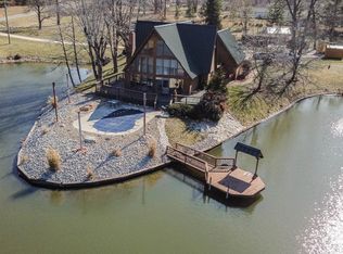 11862 E Wills Rd, Mount Vernon, IL 62864