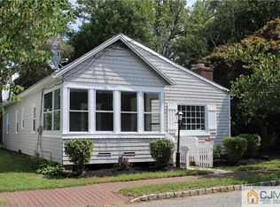 31 Kossman St, East Brunswick, NJ 08816