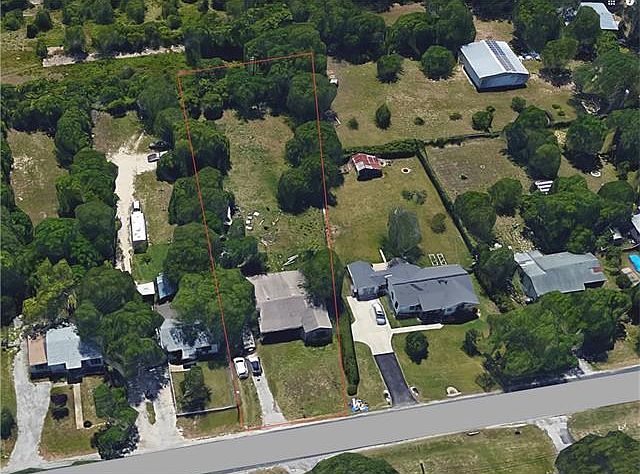 2nd image of 6809 Circle South Rd