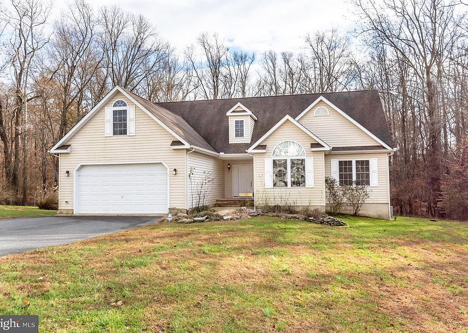 1st image of 236 Heritage Way