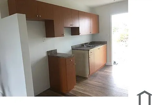 1446 NW 7th Pl — Photo 12