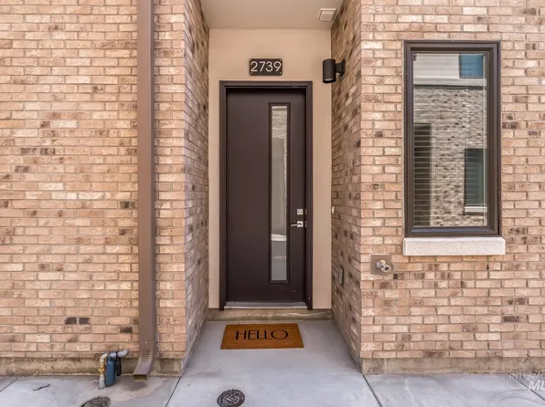 2739 W Stewart Ave, Boise, ID 83702