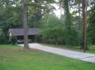 1196 Flamingo Dr, Austell, GA 30168