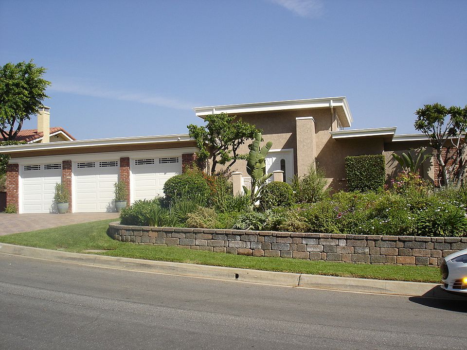 1st image of 2752 San Angelo Dr