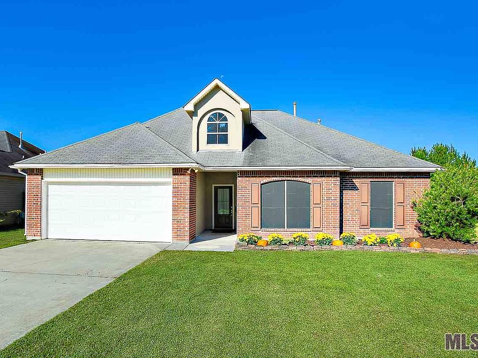 1st image of 26035 Glenbrooke Dr