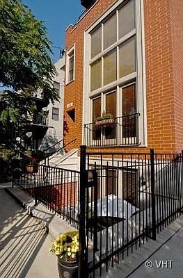 1st image of 1048 N Paulina St APT 1F