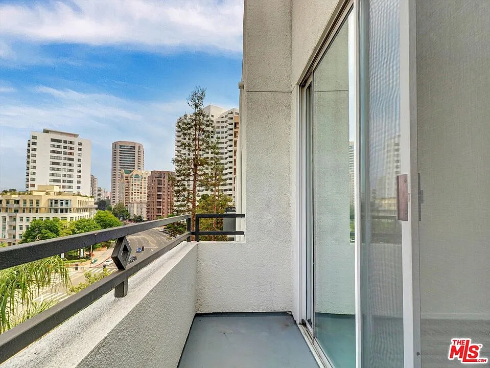 2 bed, 1144 sqft, $4,000 — Photo 1