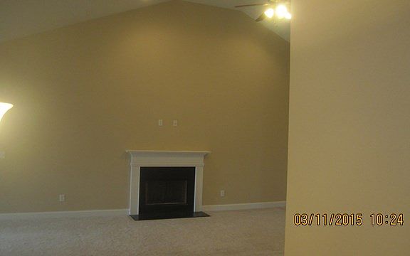4th image of 38 Lee Road 2138