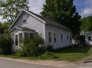 24 Railroad Ave, Middleton, NH 03887