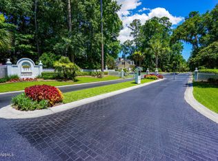 214 De La Gaye Poin, Beaufort, SC 29902