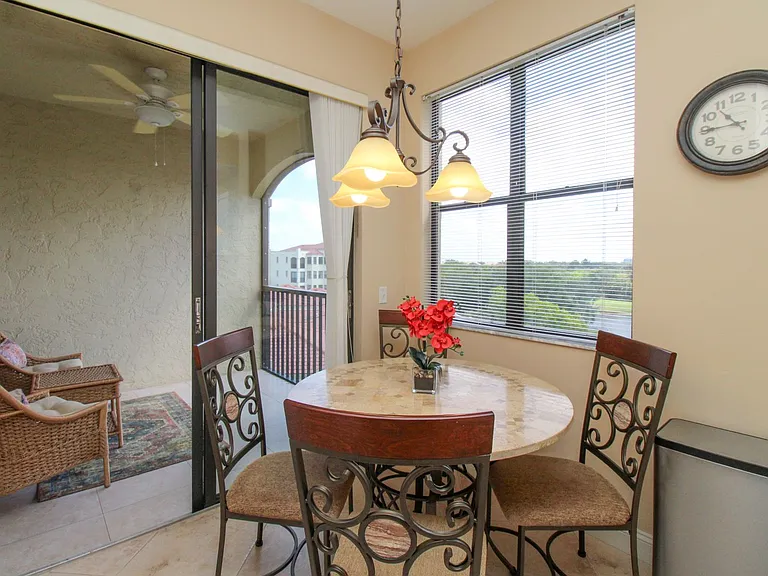 7024 Pelican Bay Blvd #F-504 — Photo 32