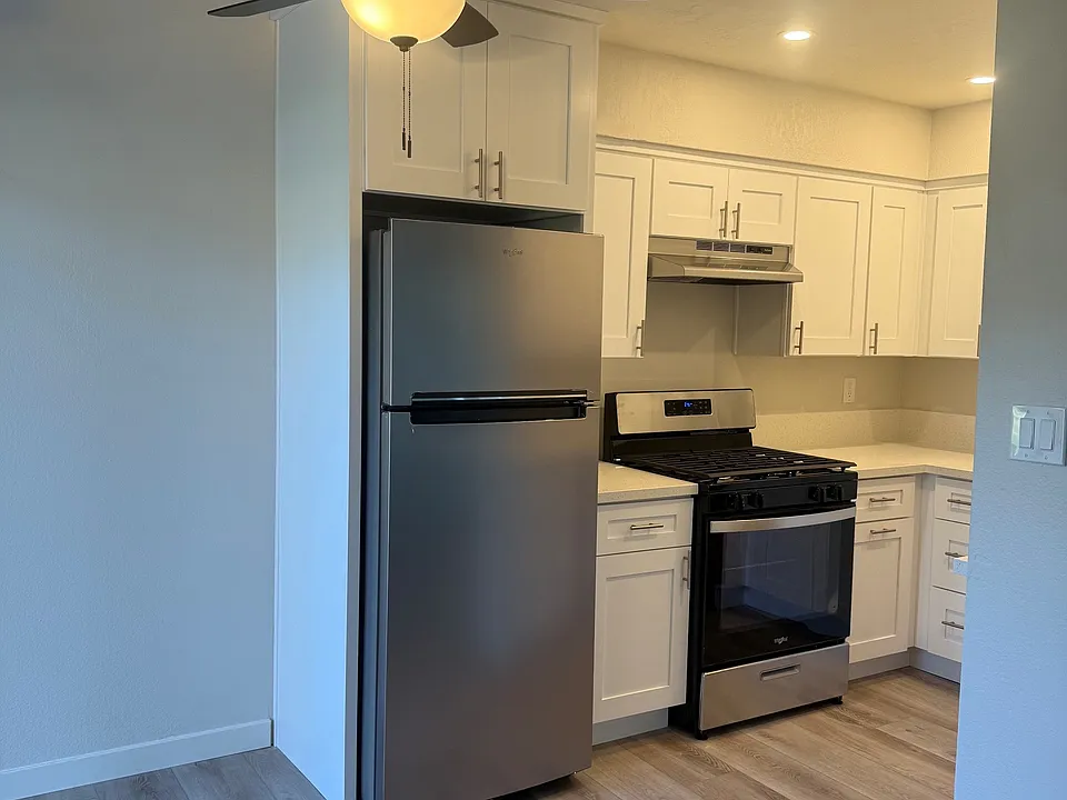 9905 El Camino Real #1