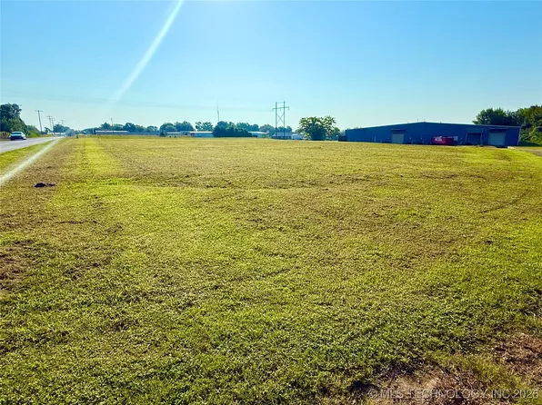 510042652 Zenith St, Warner, OK 74469
