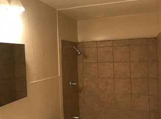 1906 3rd St, Bakersfield, CA 93304