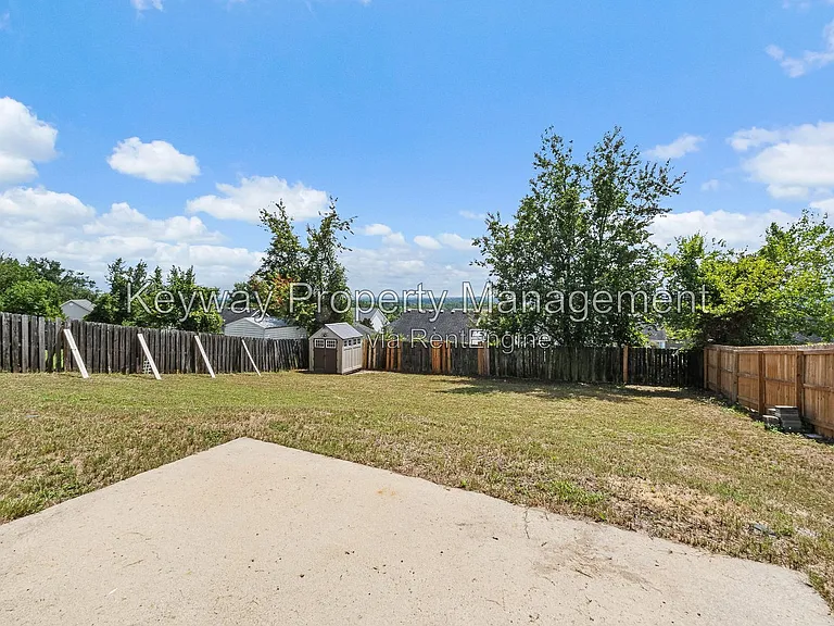 10 Whitney Ct — Photo 17