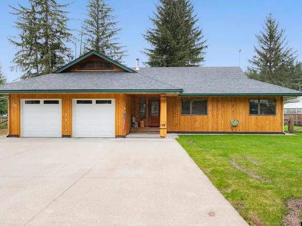 9417 Long Run Dr, Juneau, AK 99801