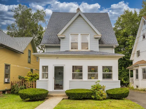 21 Warren Terrace, West Hartford, CT 06119