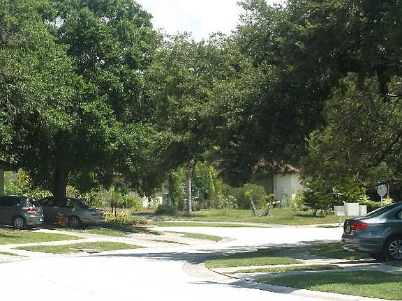 4th image of 1931 Bayshore Ct
