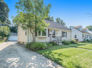 1022 N Foster Ave, Lansing, MI 48912
