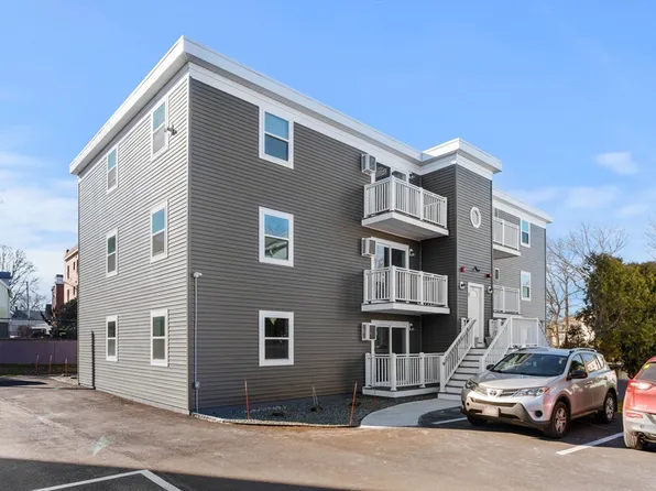 8 Lafayette Park APT 2, Lynn, MA 01902