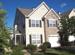 51 Battalion Dr, Basking Ridge, NJ 07920