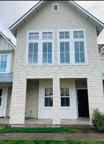 515 G St #1-223 Photo 1