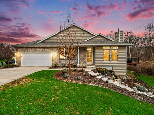 1127 Dogwood Meadows Dr SE, Ada, MI 49301