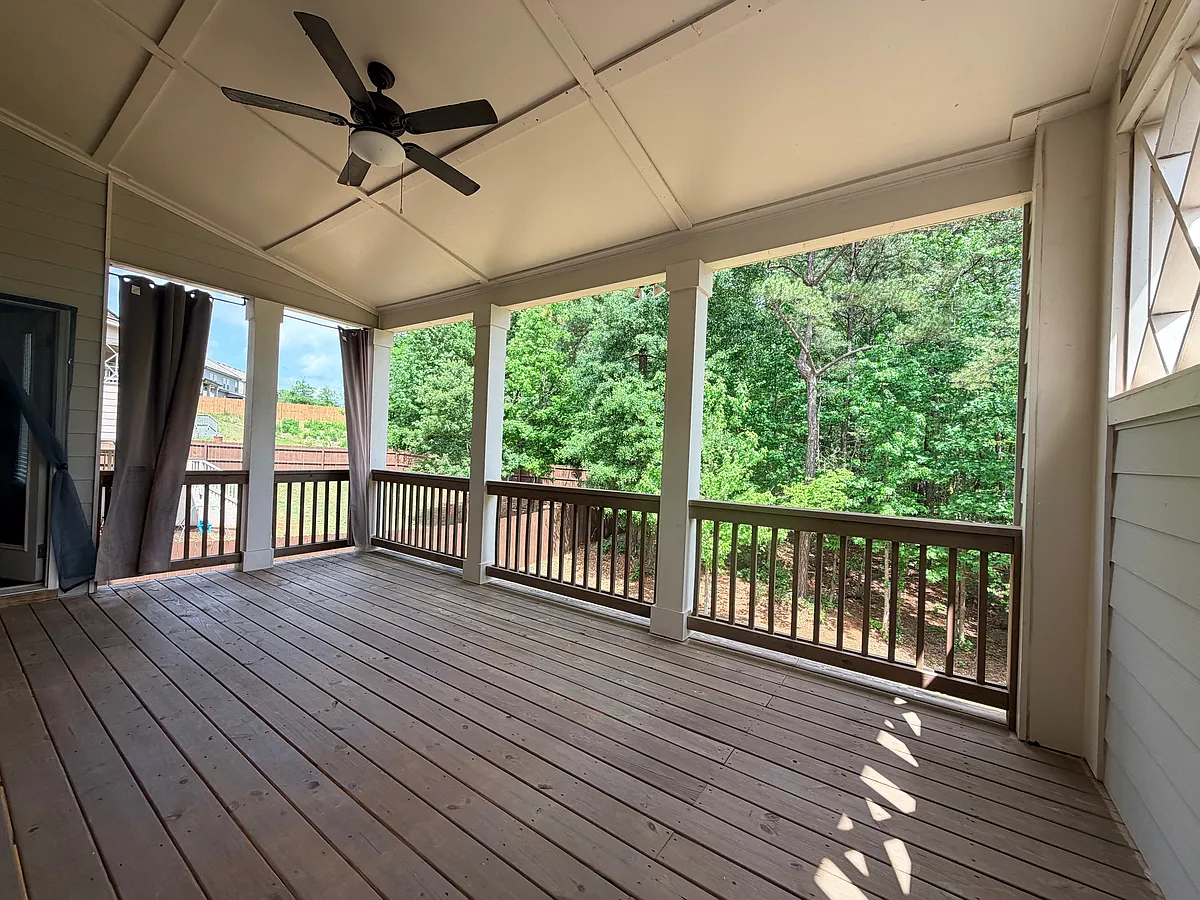 Building Photo - 7710 Silk Tree Point