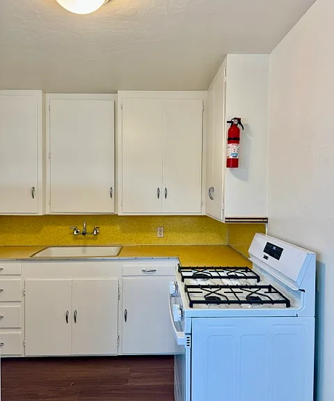 529 13th St #529 — Photo 4
