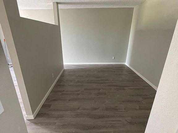 3rd image of 30 E Camino Villas Unit 104