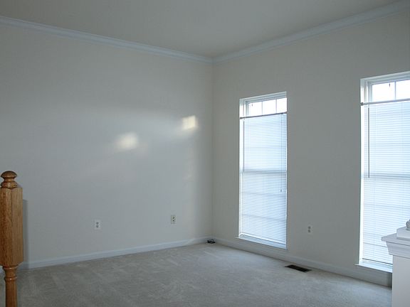 3rd image of 1463 Ramblewood Dr